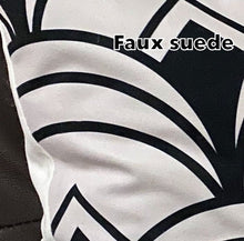 Load image into Gallery viewer, Botanical plant pillow, green fern tropical pillow, Interior decor, home decor, pillow cover and insert, botanical decor, natural decor